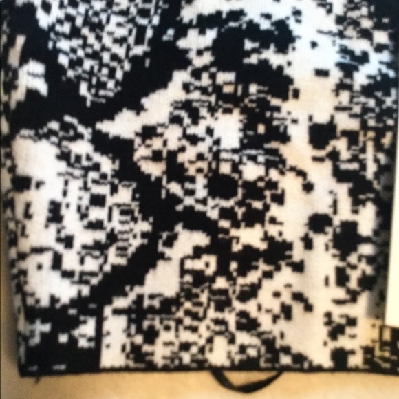 LAST CHANCE Culpos x INC Snakeskin Crop Top NWT - Picture 8 of 11